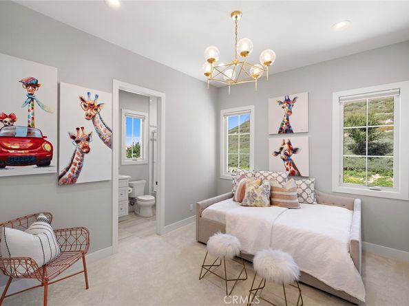 93 Interstellar, Irvine CA 92618