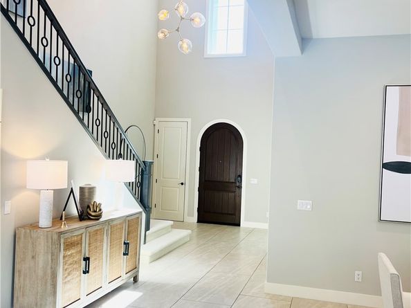 93 Interstellar, Irvine CA 92618