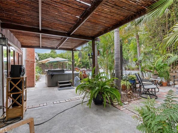 1956 Flamingo Drive, Costa Mesa CA 92626