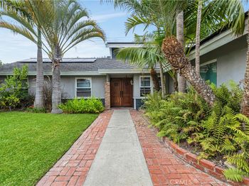 1956 Flamingo Drive