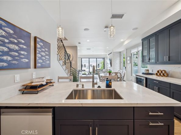 506 Clubhouse Avenue, Newport Beach CA 92663