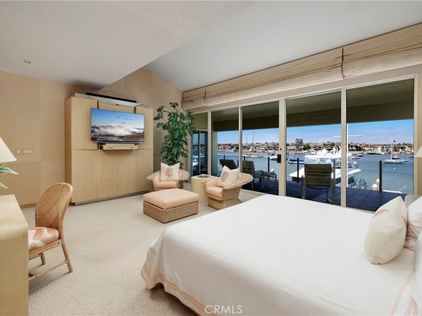 812 W Bay Ave, Newport Beach CA 92661