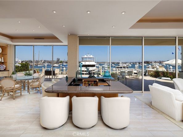 812 W Bay Ave, Newport Beach CA 92661