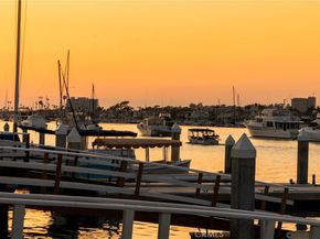 812 W Bay Ave, Newport Beach CA 92661