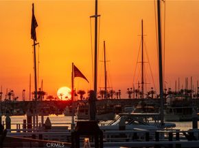 812 W Bay Ave, Newport Beach CA 92661