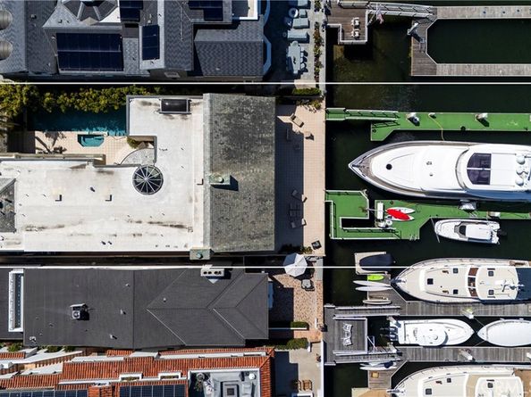 812 W Bay Ave, Newport Beach CA 92661