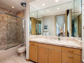 812 W Bay Ave, Newport Beach CA 92661