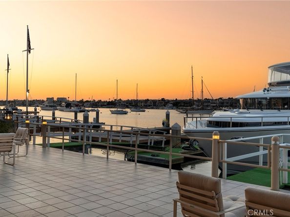 812 W Bay Ave, Newport Beach CA 92661