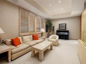 812 W Bay Ave, Newport Beach CA 92661