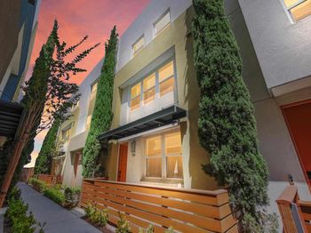 758 Seaside Street