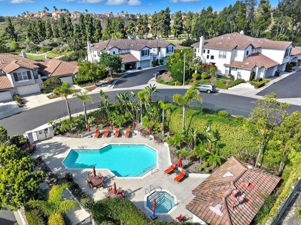 7089 Tatler Road, Carlsbad CA 92011