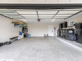 8675 Glenwick Lane, La Jolla CA 92037