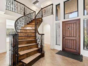 3555 Simsbury Ct, Carlsbad CA 92010