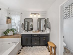561 Chesterfield Circle, San Marcos CA 92069
