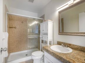 2251 Altisma Way, Carlsbad CA 92009