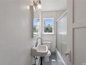 2004 Echo Park Avenue, Los Angeles CA 90026