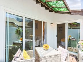 137 Casuda Canyon Dr. B, Monterey Park CA 91754