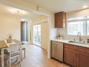 137 Casuda Canyon Dr. B, Monterey Park CA 91754