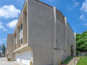 380 W Wilson F106, Costa Mesa CA 92627