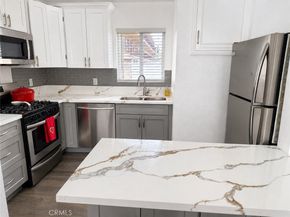 313 E Hyde Park 5, Inglewood CA 90302