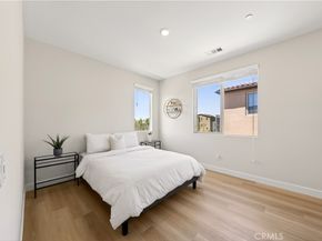 566 Catalonia, Lake Forest CA 92630