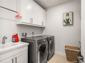 61 Furlong, Irvine CA 92602