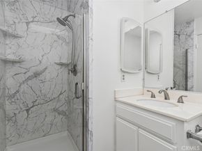 245 N North Singingwood Street 14, Orange CA 92869