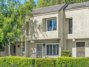 245 N North Singingwood Street 14, Orange CA 92869