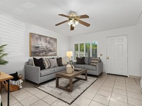 245 N North Singingwood Street 14, Orange CA 92869