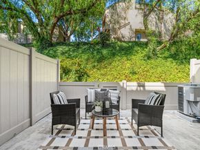 245 N North Singingwood Street 14, Orange CA 92869
