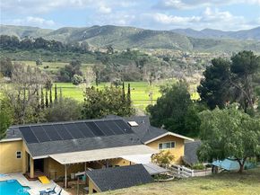 2846 Willow Glen Drive, El Cajon CA 92019