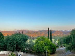 2846 Willow Glen Drive, El Cajon CA 92019