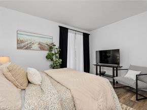 177 Huntington, Irvine CA 92620