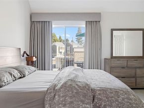 810 Baker 210, Costa Mesa CA 92626