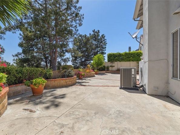 27982 Virginia, Mission Viejo CA 92692