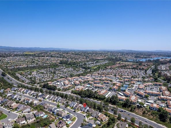 27982 Virginia, Mission Viejo CA 92692