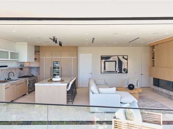 840 Gainsborough Drive, Laguna Beach CA 92651