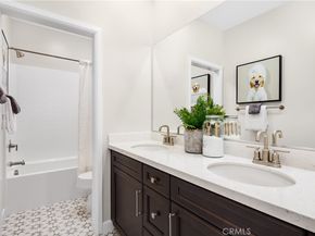 2086 Woolem Place, Escondido CA 92026