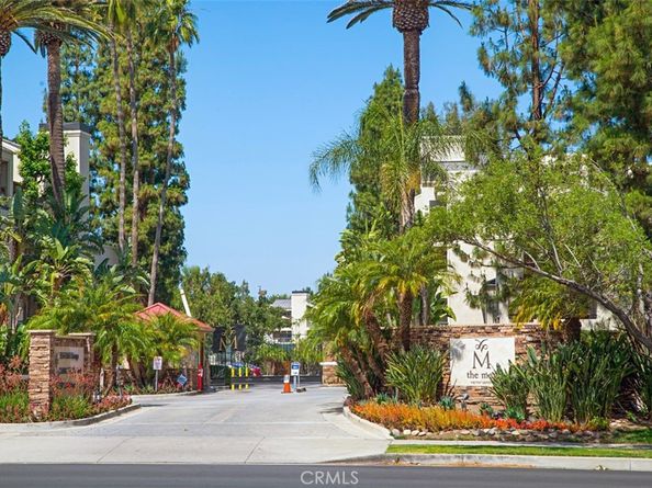 21400 Burbank Boulevard 313, Woodland Hills CA 91367