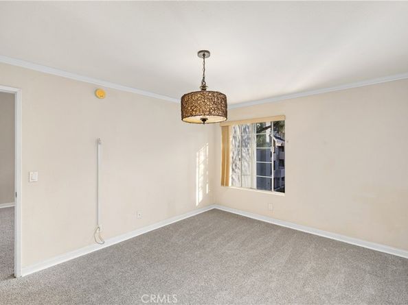 21400 Burbank Boulevard 313, Woodland Hills CA 91367