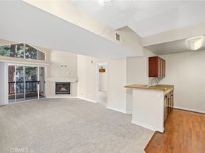 21400 Burbank Boulevard 313, Woodland Hills CA 91367