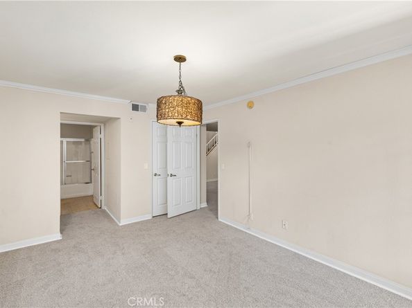 21400 Burbank Boulevard 313, Woodland Hills CA 91367