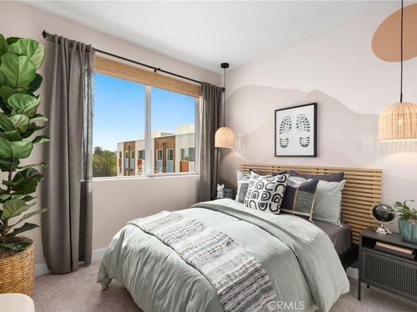 1818 E. 1st Street 500, Santa Ana CA 92705