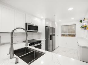 2253 Martin #106, Irvine CA 92612
