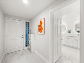 2253 Martin #106, Irvine CA 92612