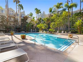 2253 Martin #106, Irvine CA 92612