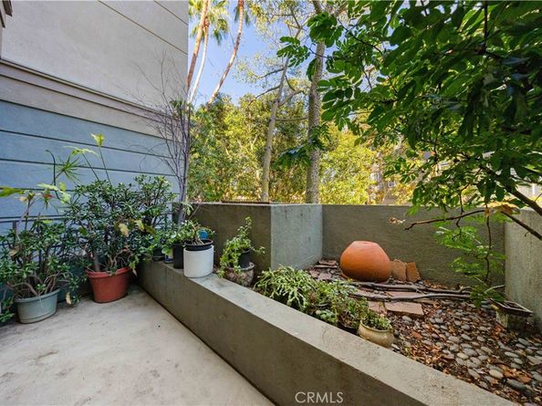 2253 Martin #106, Irvine CA 92612