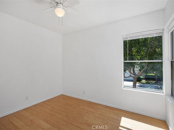 352 Fallingstar, Irvine CA 92614
