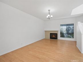352 Fallingstar, Irvine CA 92614