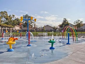 352 Fallingstar, Irvine CA 92614